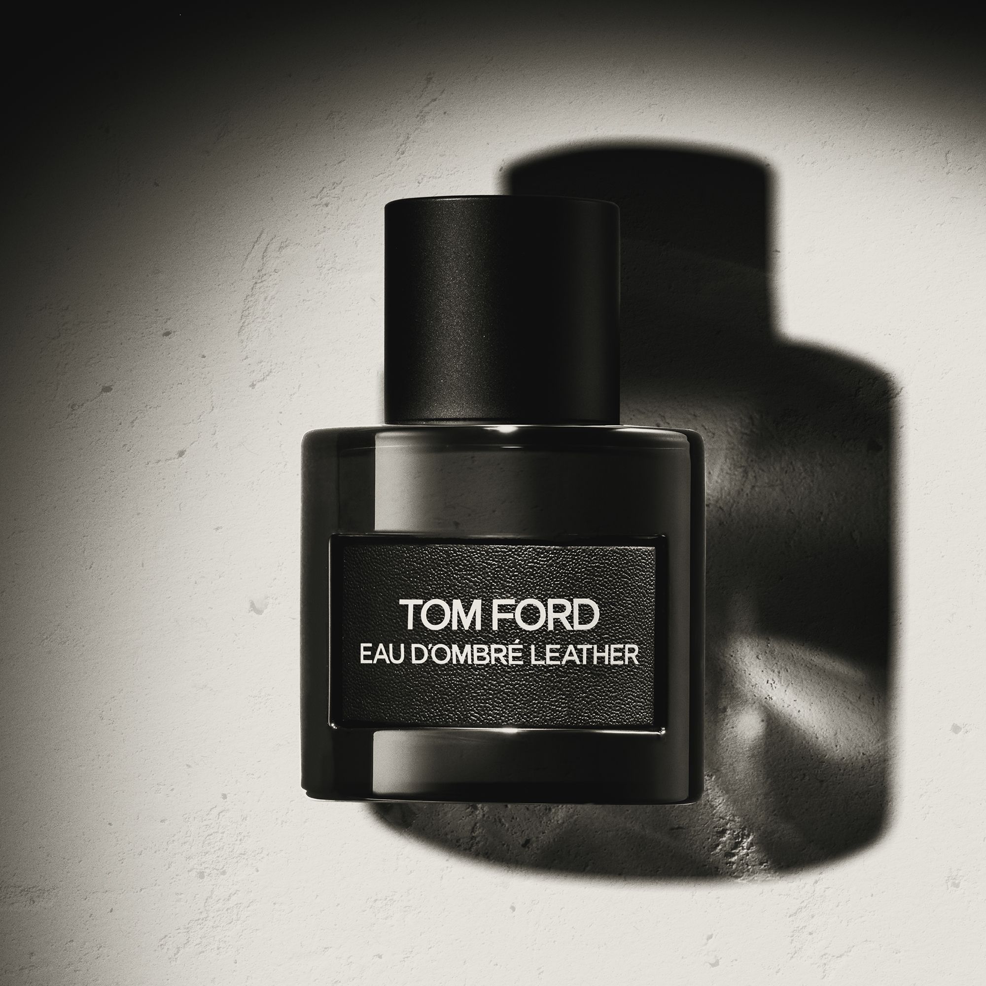 Eau D'Ombre Leather Eau de Toilette Moški parfum