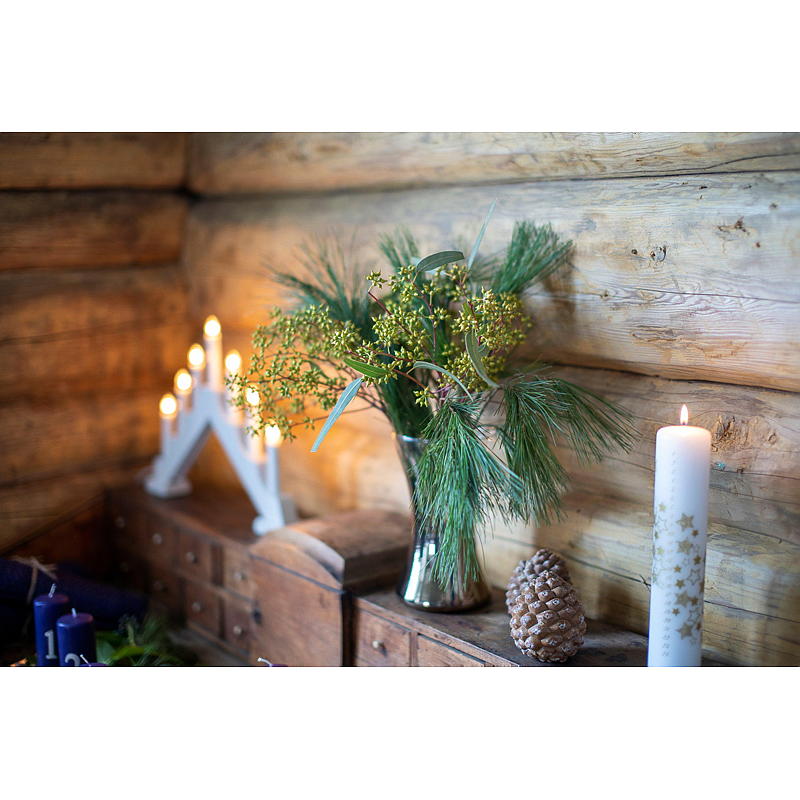 Light IT adventskaars met 7 armen, wit, Odda