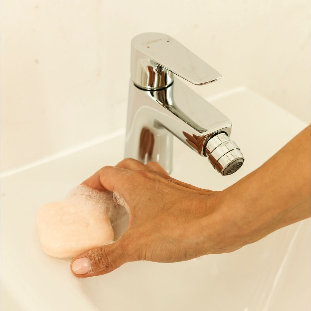 Sapone per Globe Intimate Bar