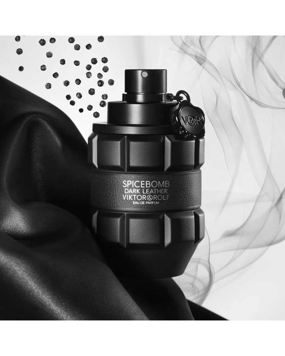 VIKTOR & ROLF Apa de parfum pentru bărbați Spicebomb Dark Leather