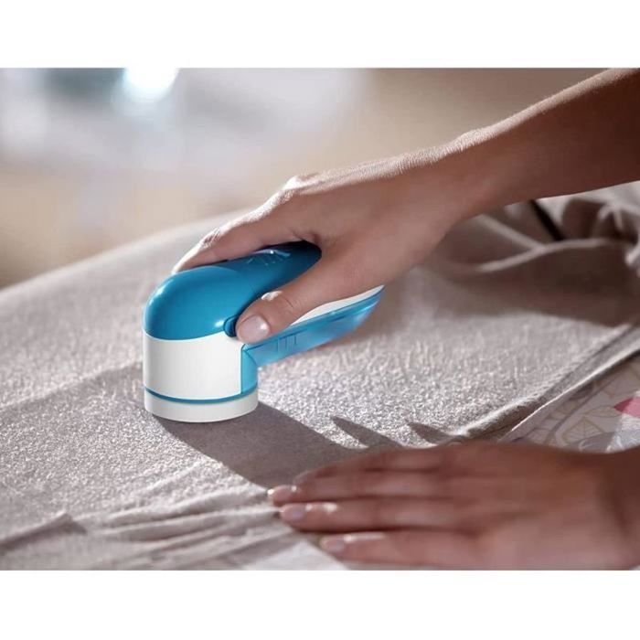 Lint and fuzz remover - 123 - Portable - Easy to clean - Uses 2 AA batteries