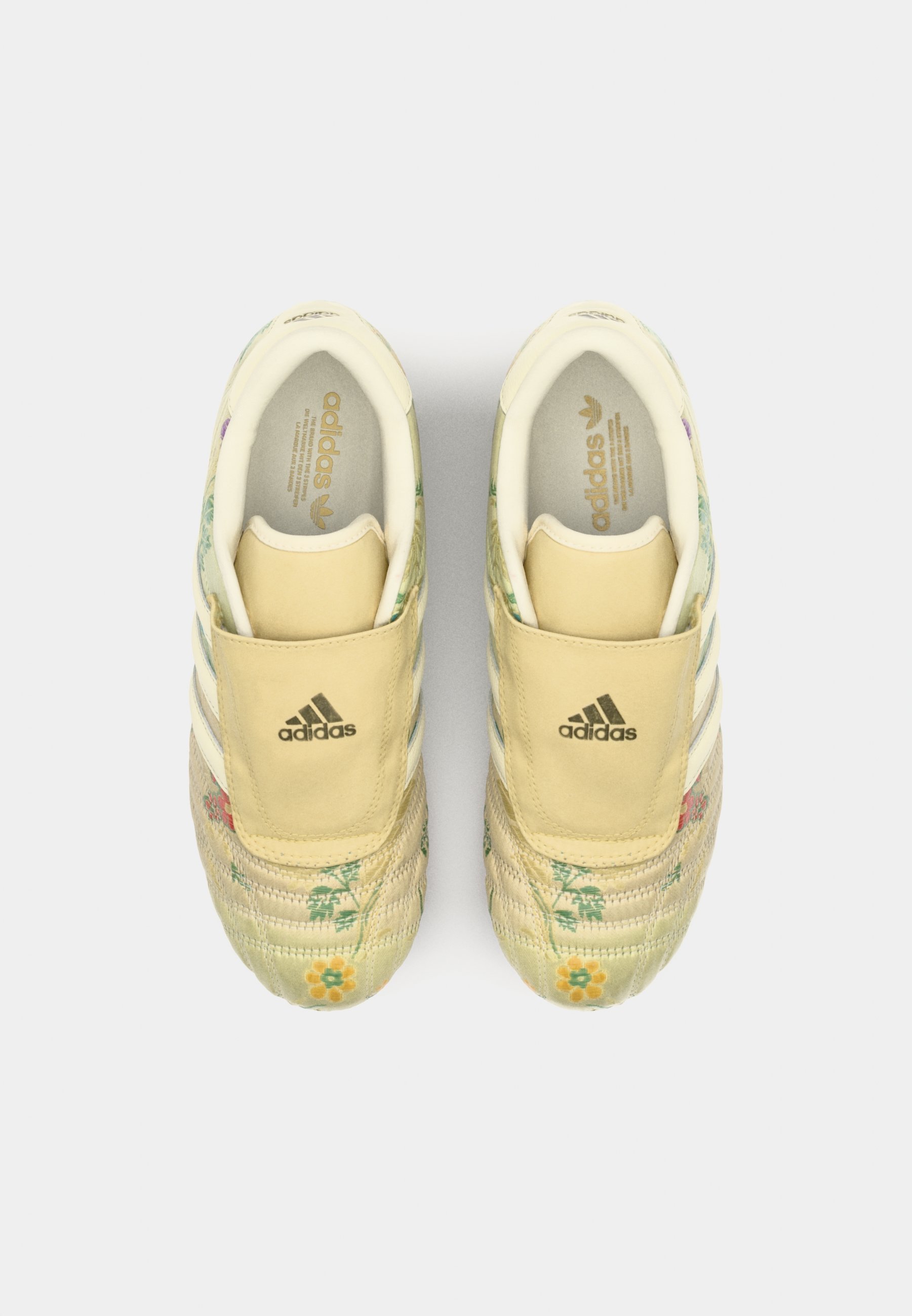 adidas Originalsi madala säärega tossud