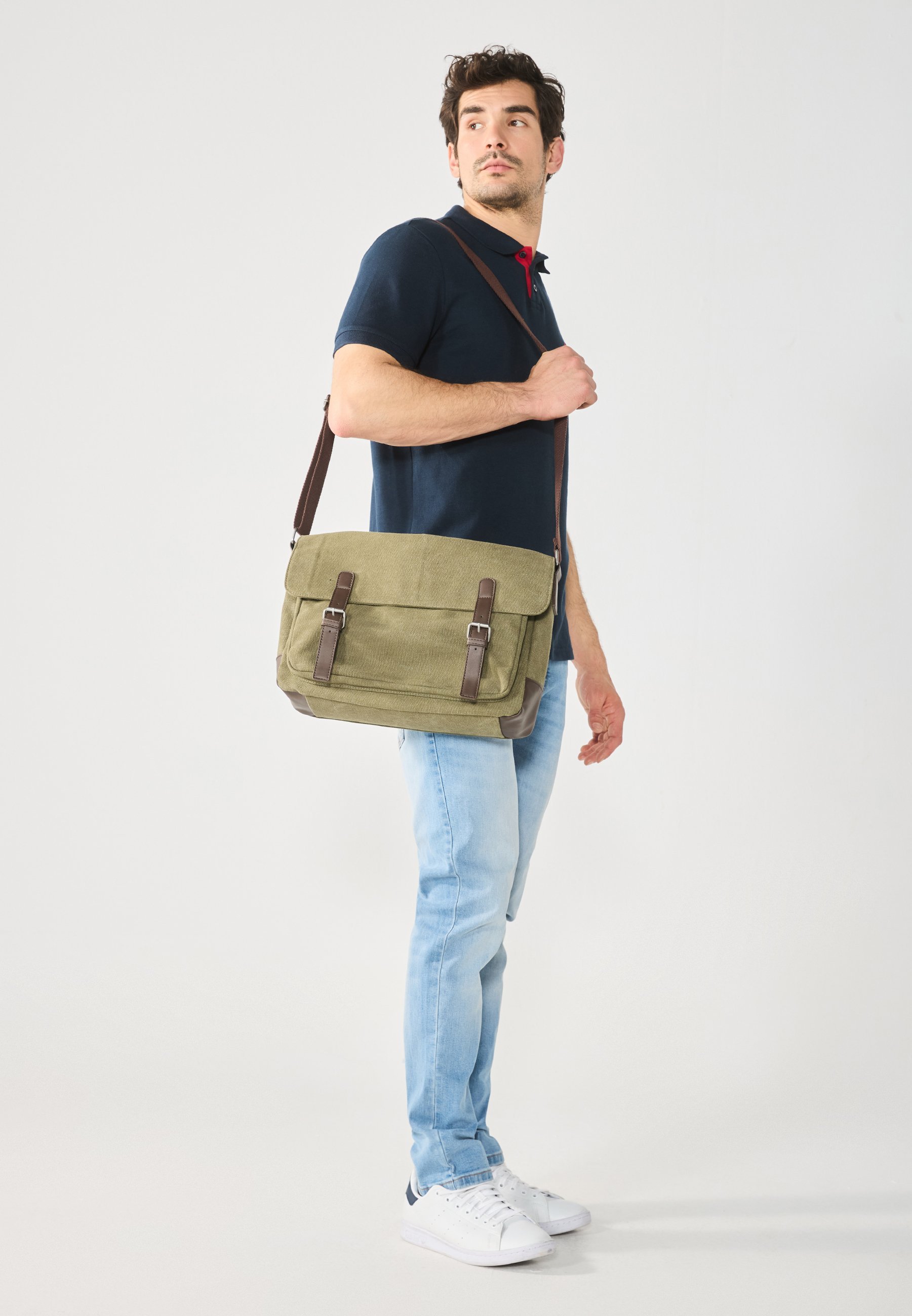 Pier One UNISEX - Skulderveske - khaki
