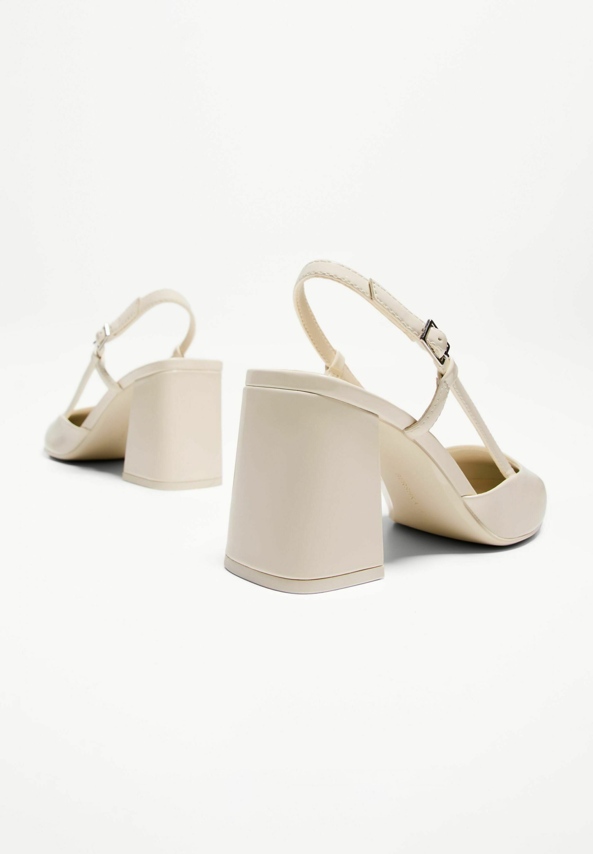 Décolleté Bershka Classic - beige