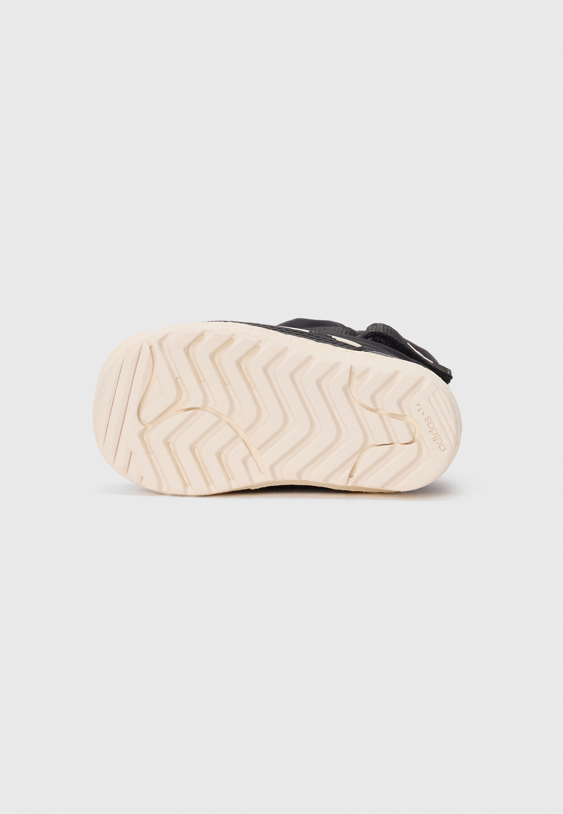 adidas Originals SUPERSTAR 360 UNISEX - Winterlaarzen - core black/wonder white/carbon
