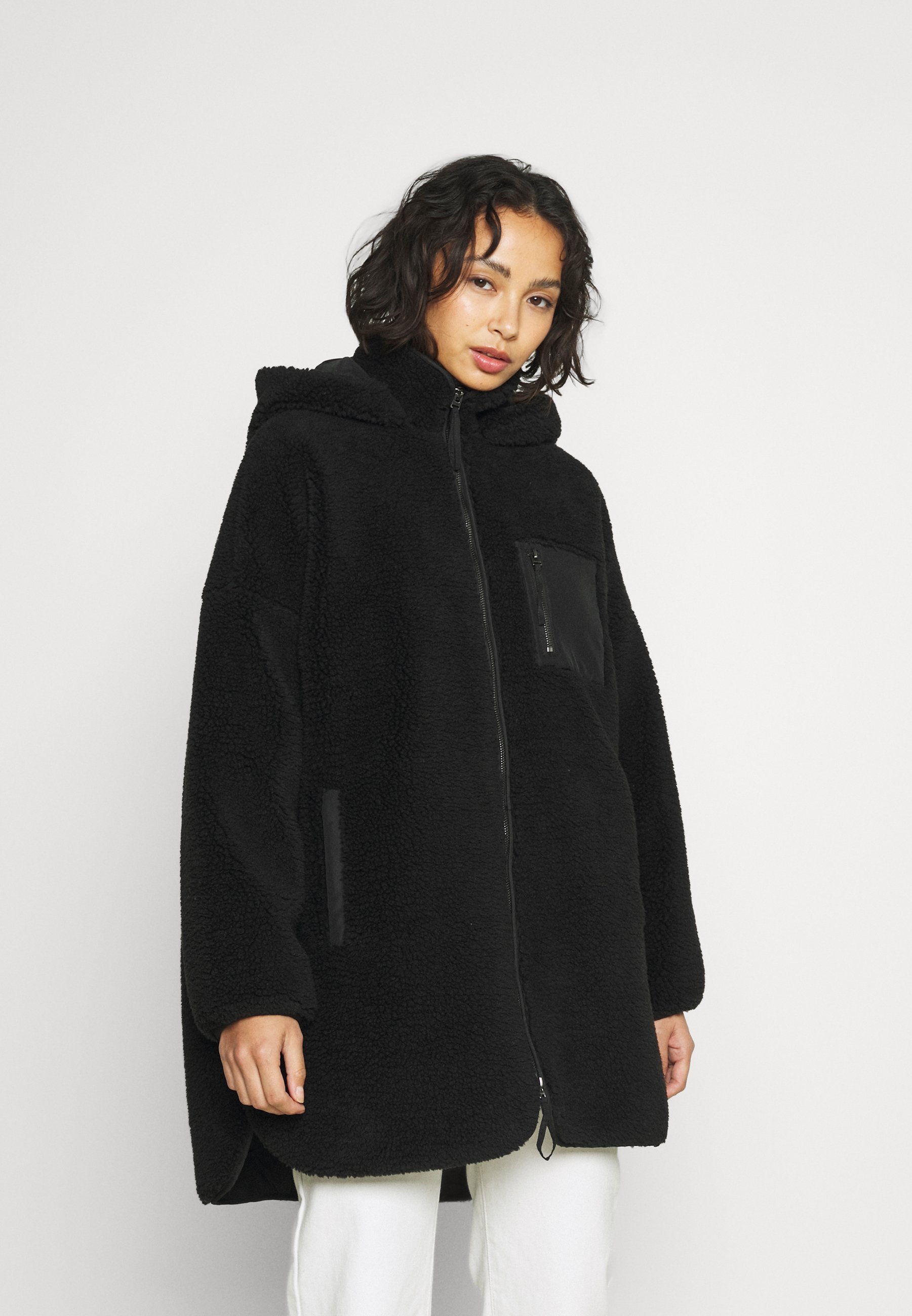ONLY Petite ONLSASCHA - Winter coat - black