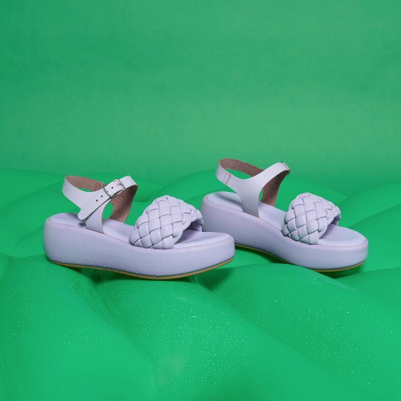 Lilla sandaler / sko med åpen tå til dame