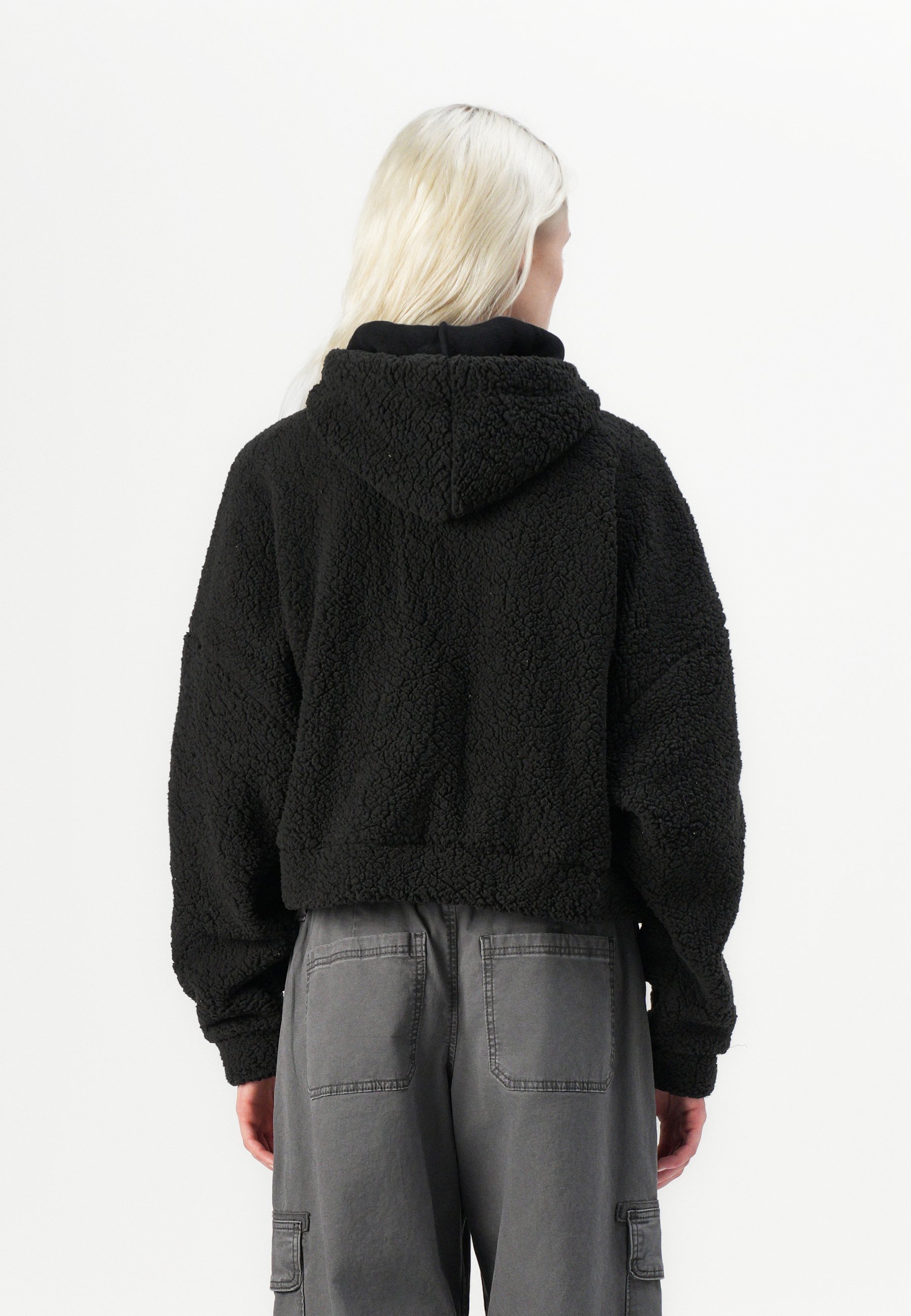 Noisy May NMCUDDLE CROP JACKET - Fleecejack - zwart