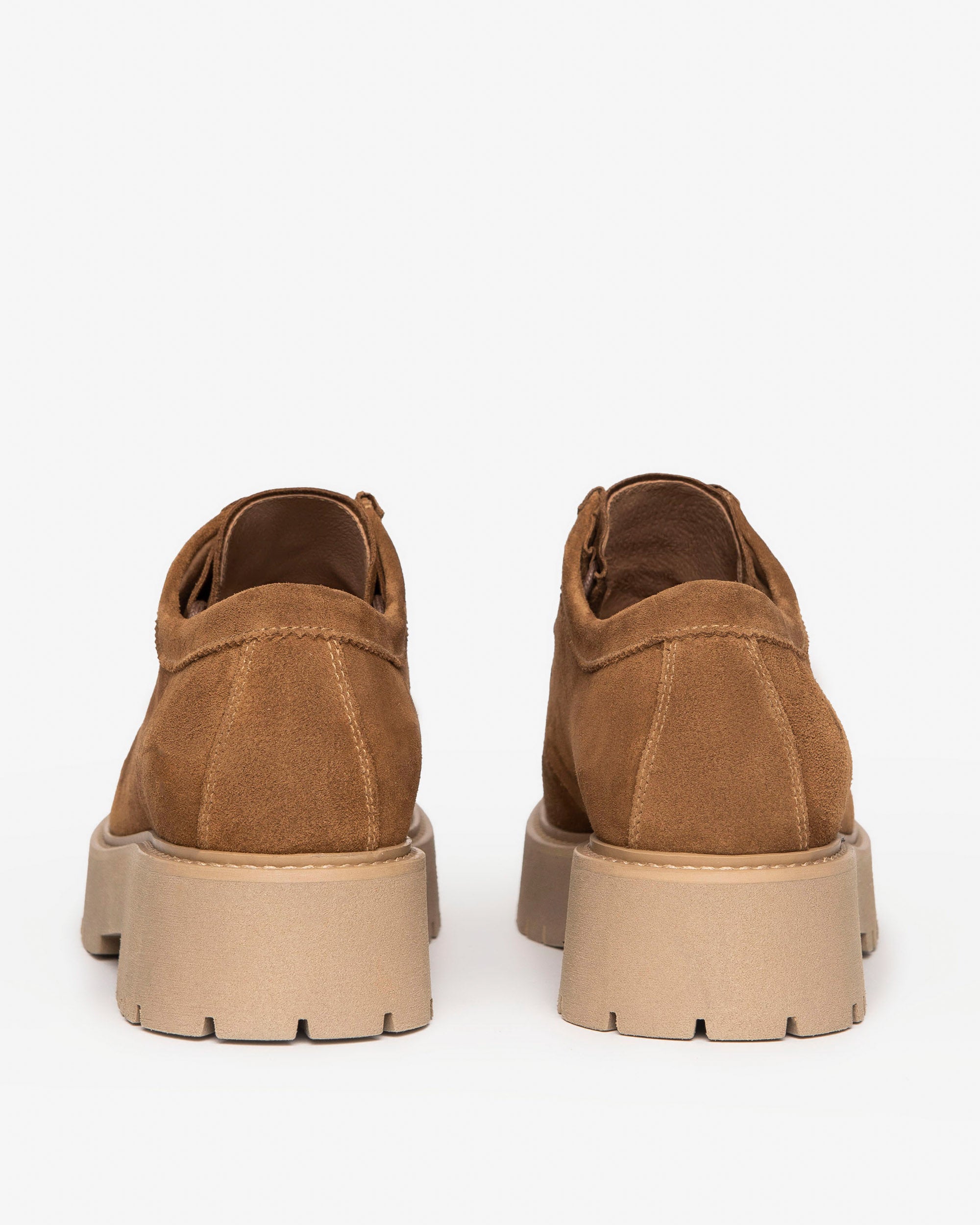  Damen-Schnürschuhe aus Wildleder