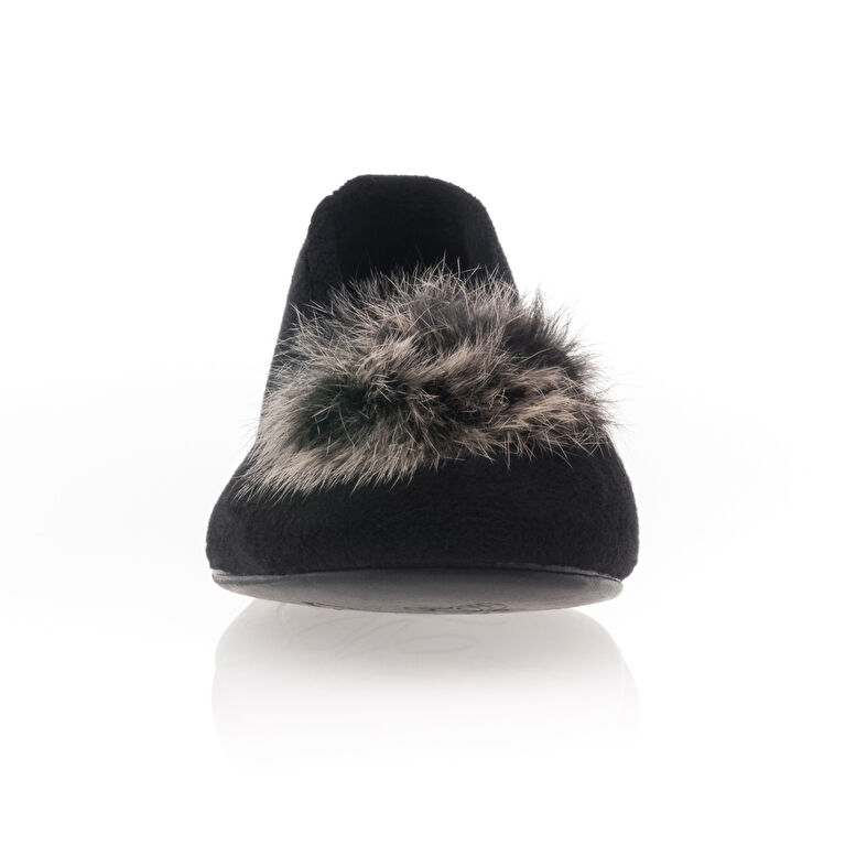 Pantuflas negras para mujer