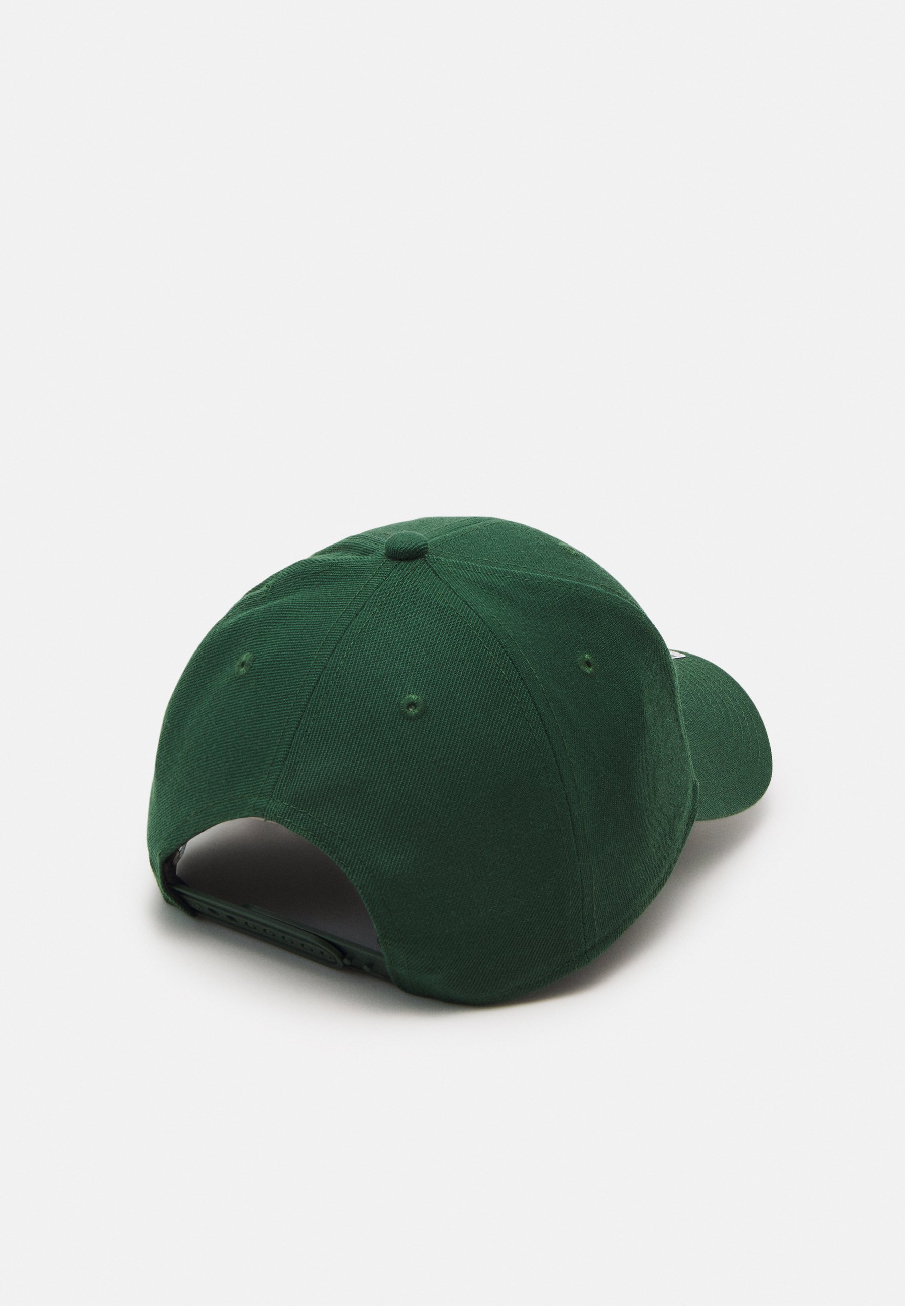 '47 Caps