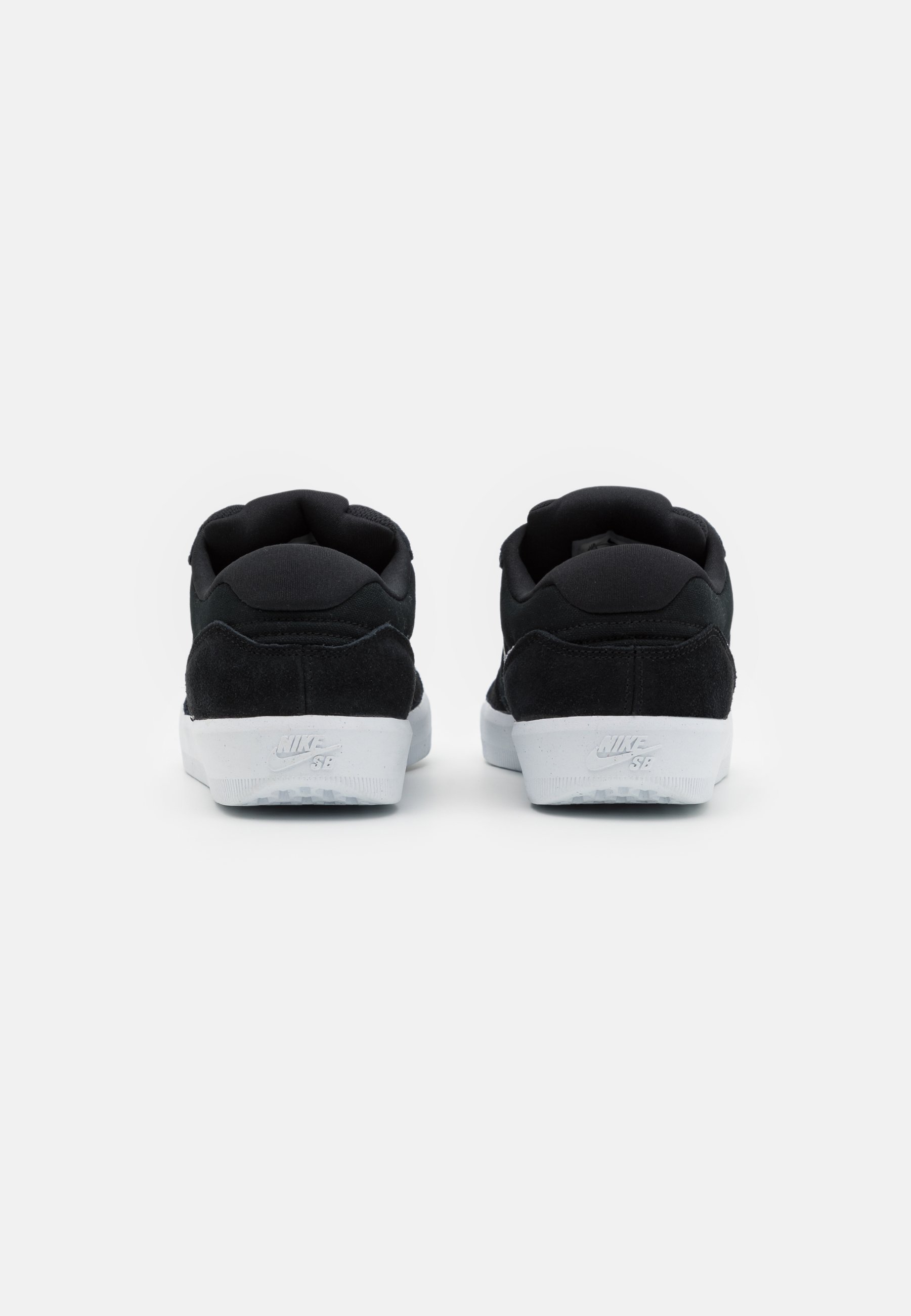 Nizki športni copati Nike SB