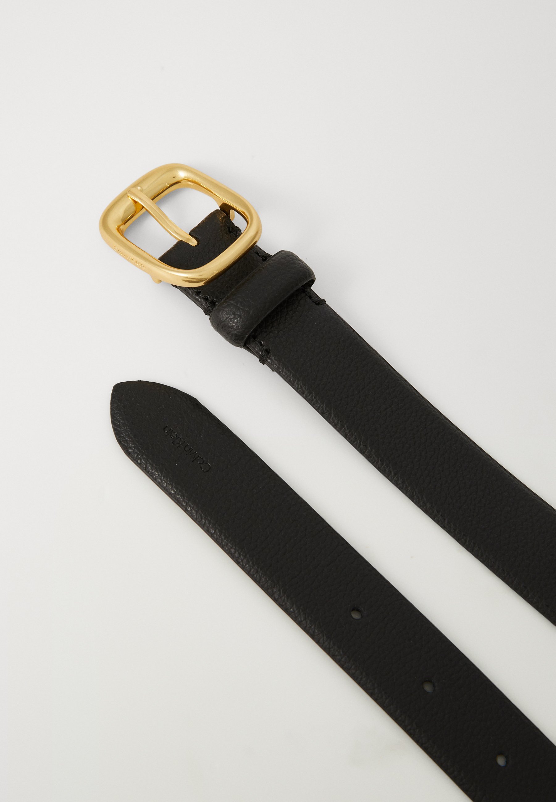 Calvin Klein CHUNKY BUCKLE PEBBLE STRAP - Riem - zwart/getrommeld diep goudkleurig