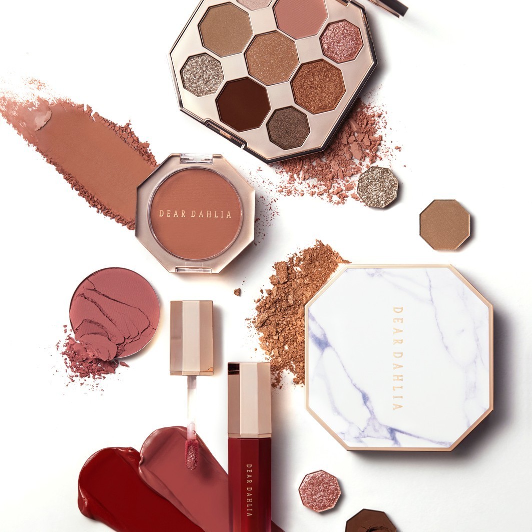 Dear Dahlia Eyeliner Blooming Edition Timeless Bloom kolekcija paleta - 9,8 g