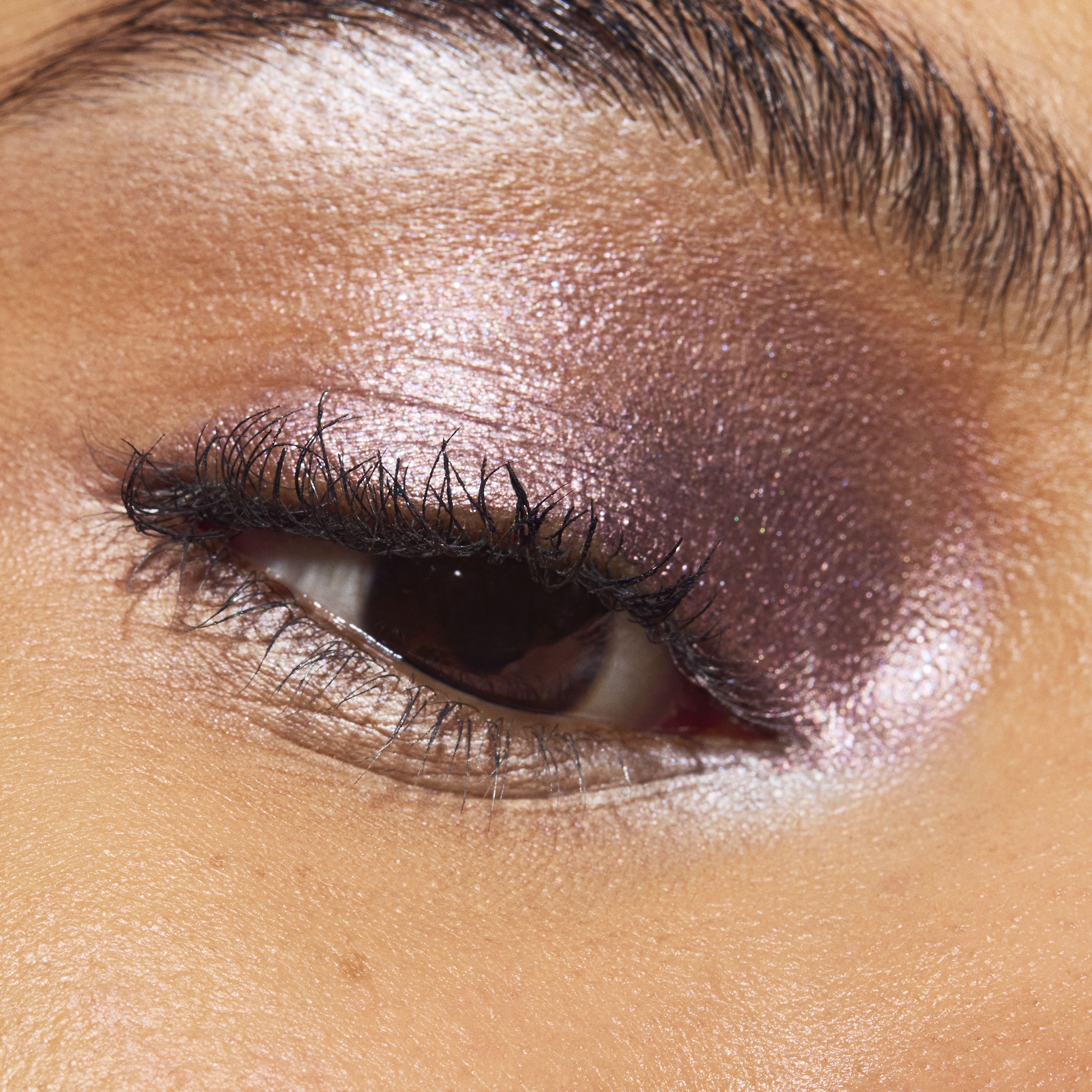 „Dazzleshadow Stick“ akių šešėliai Prabangūs akių šešėliai