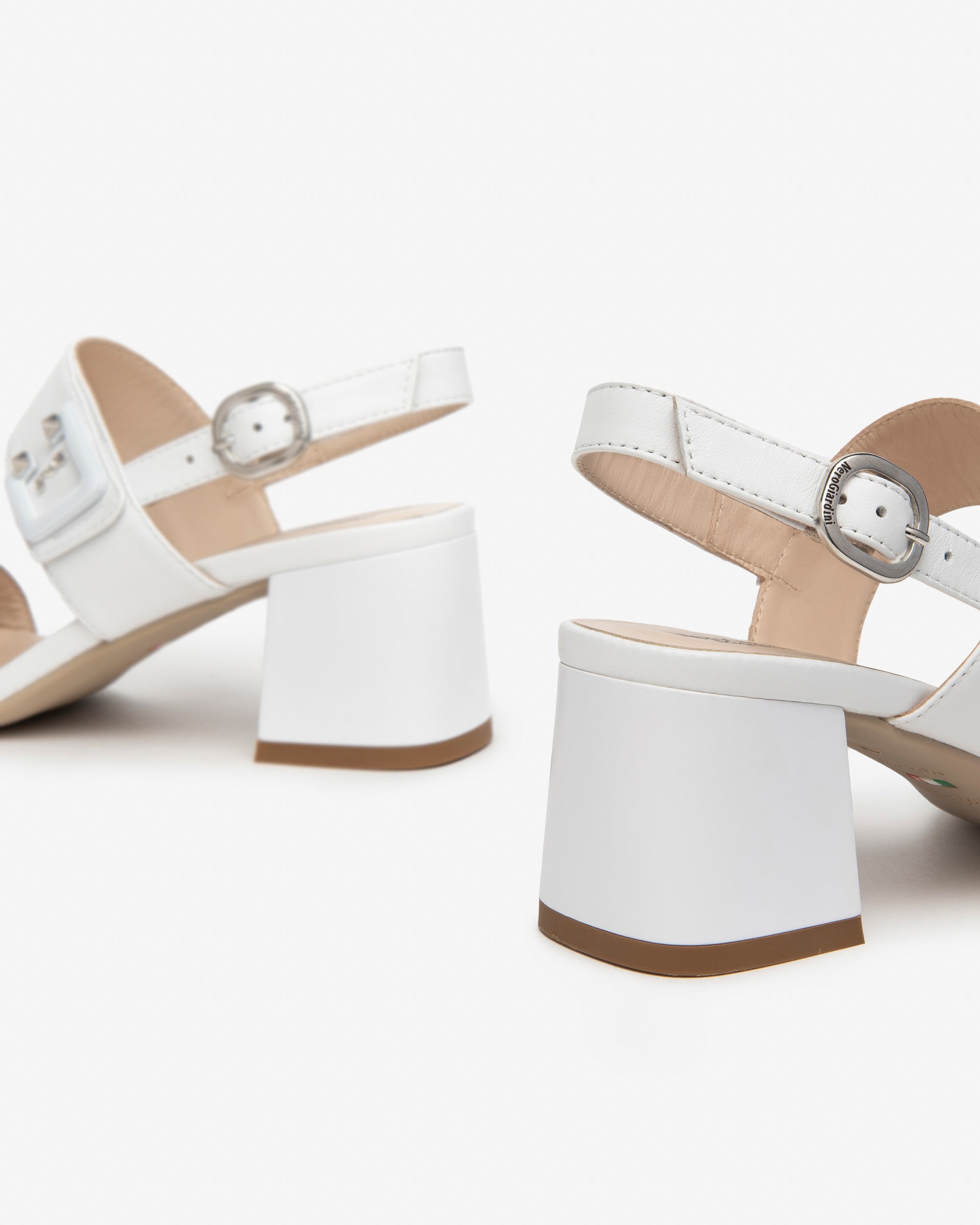  Damen-Ledersandalen