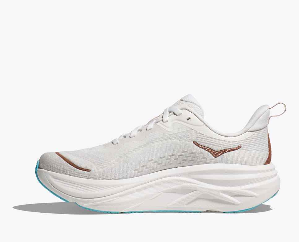 HOKA Skyflow Frost / Oro rosa