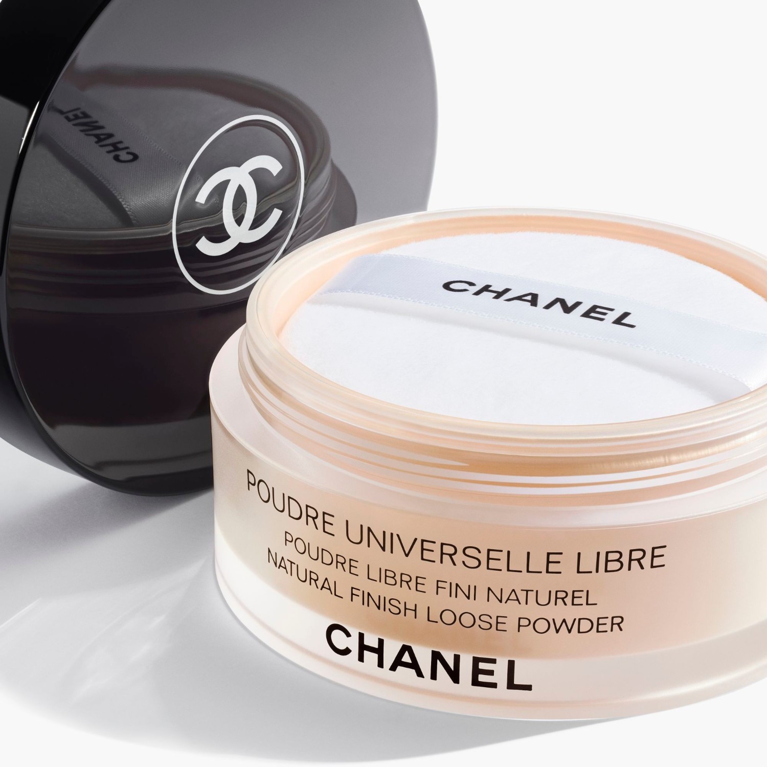 CHANEL stiprinanti pudra POUDRE UNIVERSELLE LIBRE - 30 g