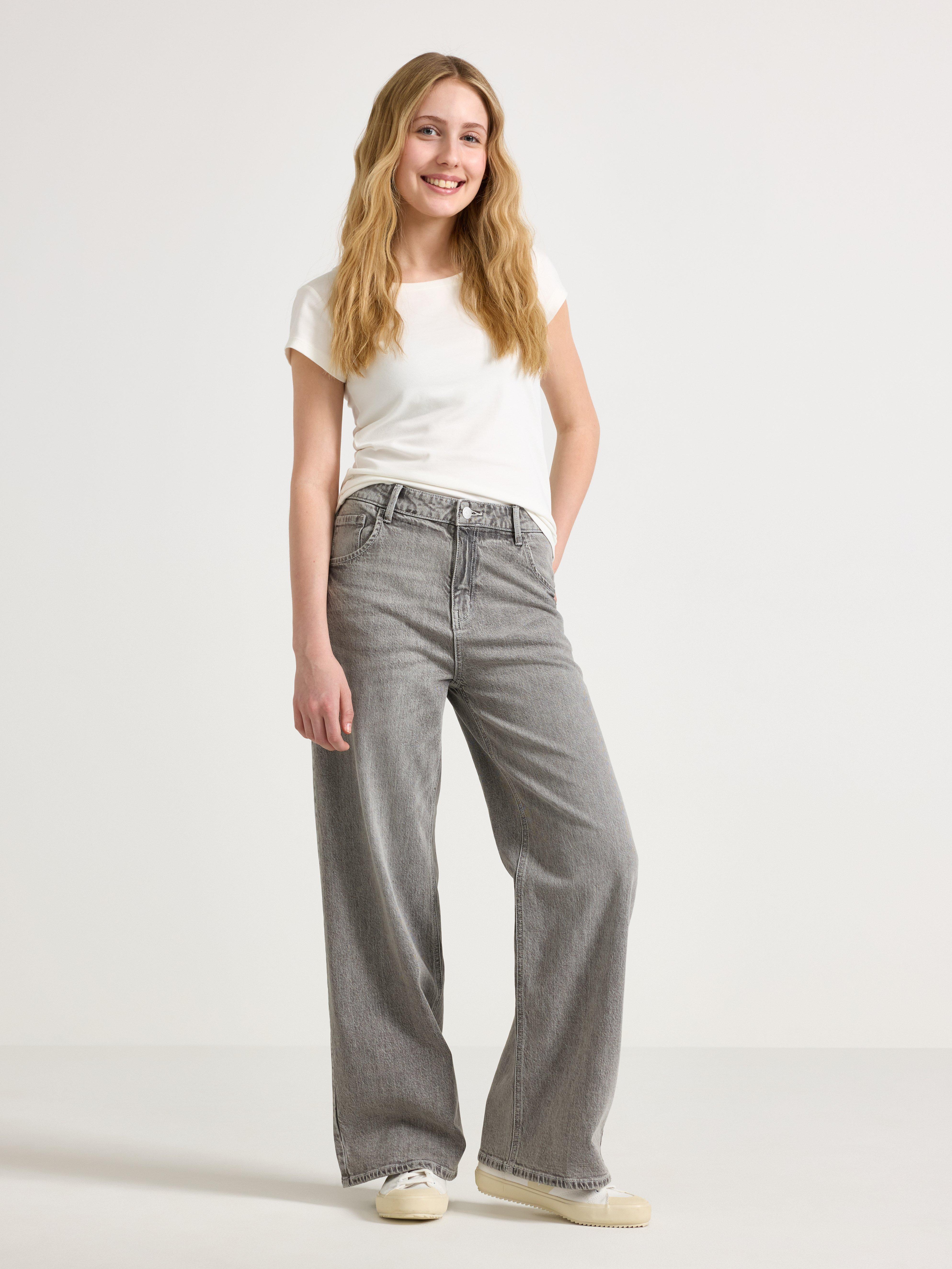 Pantalones vaqueros VEGA de pierna ancha, color gris.