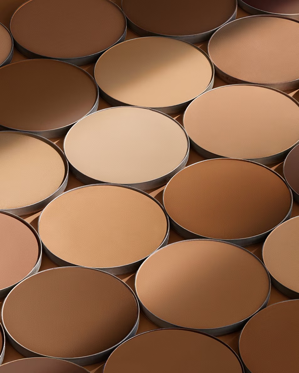 ESTÉE LAUDER DOUBLE WEAR STAY-IN-PLACE MATTE POWDER FOUNDATION REFILL COMPACT FOUNDATION - MATTE & HERVULBAAR SPF 10