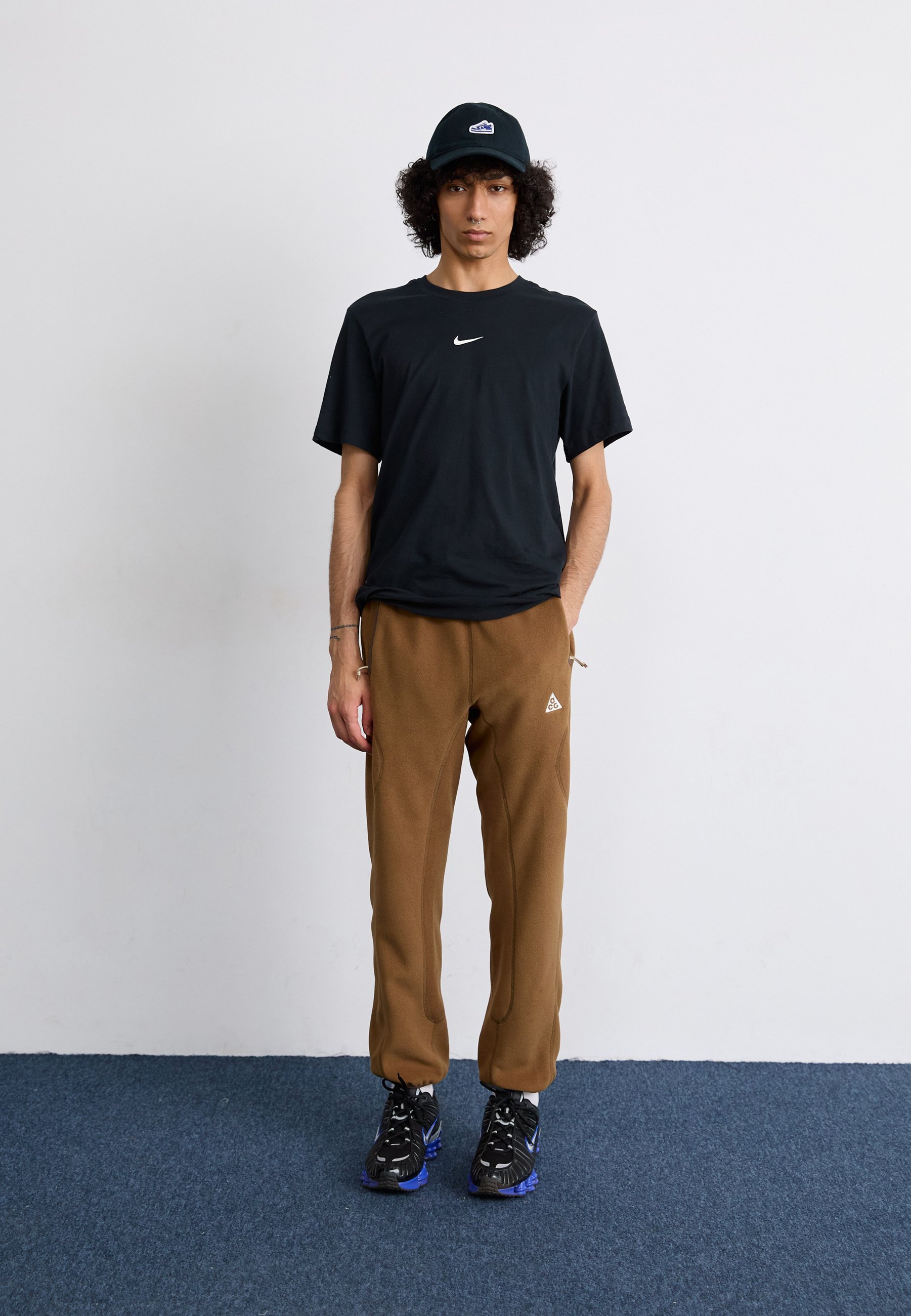 Nike ACG WOLF TREE PANT - Trainingsbroek - barokbruin/licht kaki