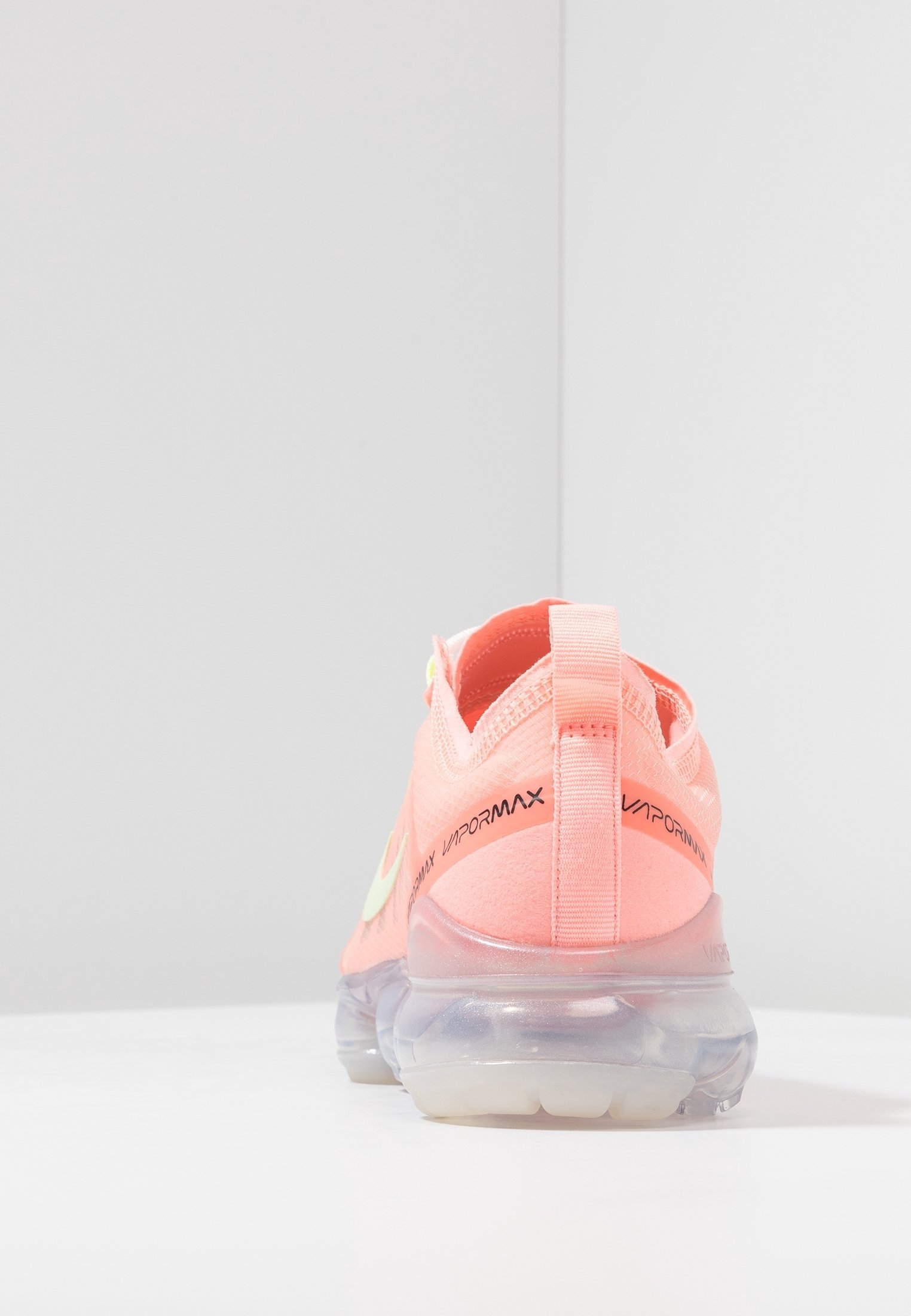 Nike Performance Road hardloopschoenen - roze