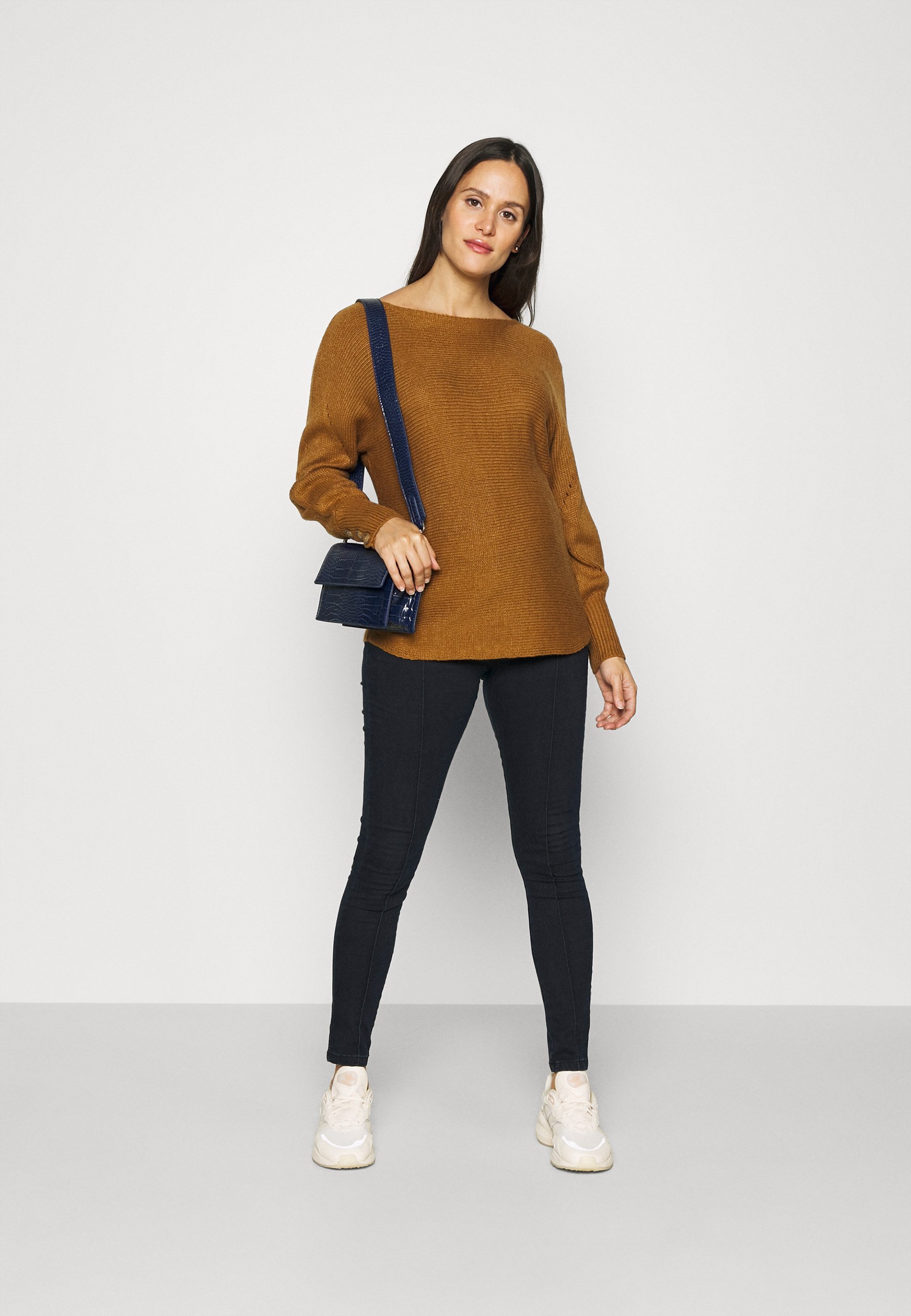 Maglione premaman Only Olmnicoya con collo a barca - Maglione - gomma