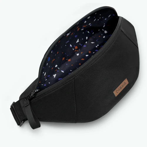 Cabaia Large Berlin black fanny pack