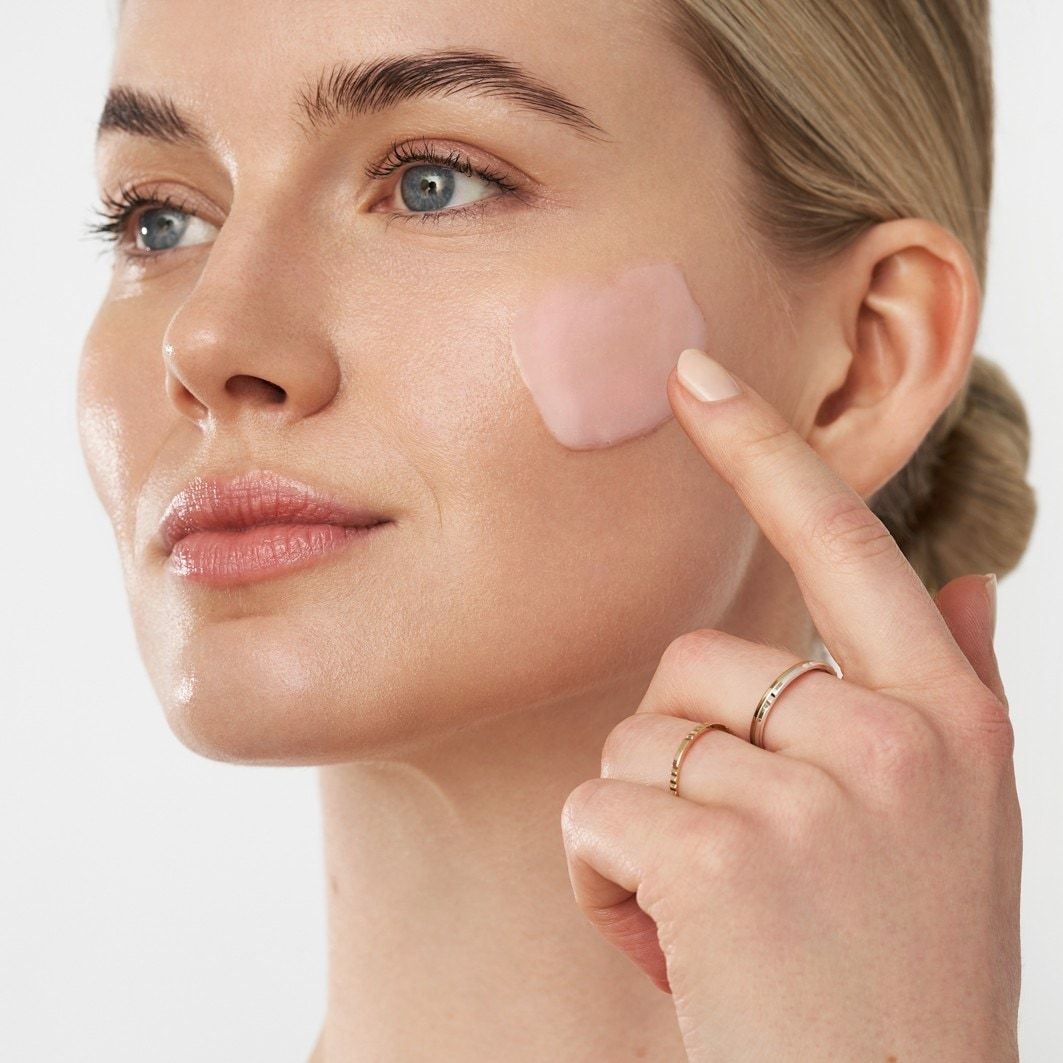 ANNEMARIE BÖRLIND Mlijeko za čišćenje ROSE NATURE Mlijeko za čišćenje s uljem ruže - 125 ml