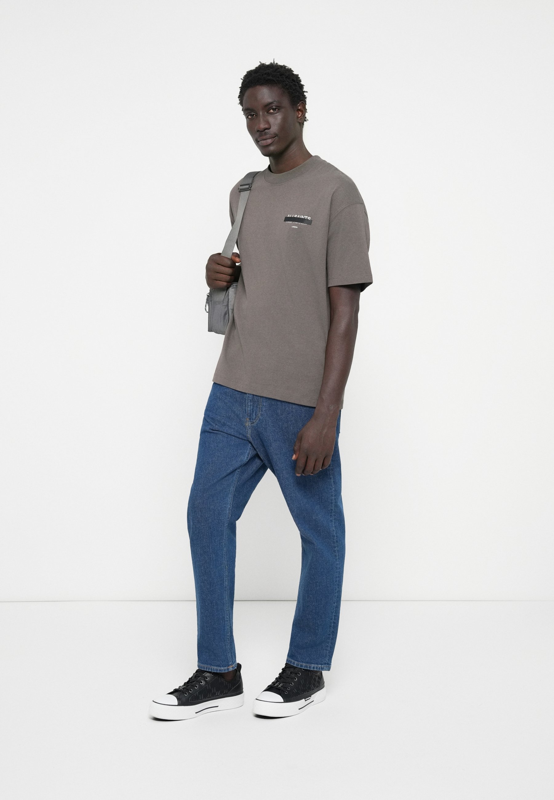 AllSaints REDACT CREW - T-shirt met print - bosgroen