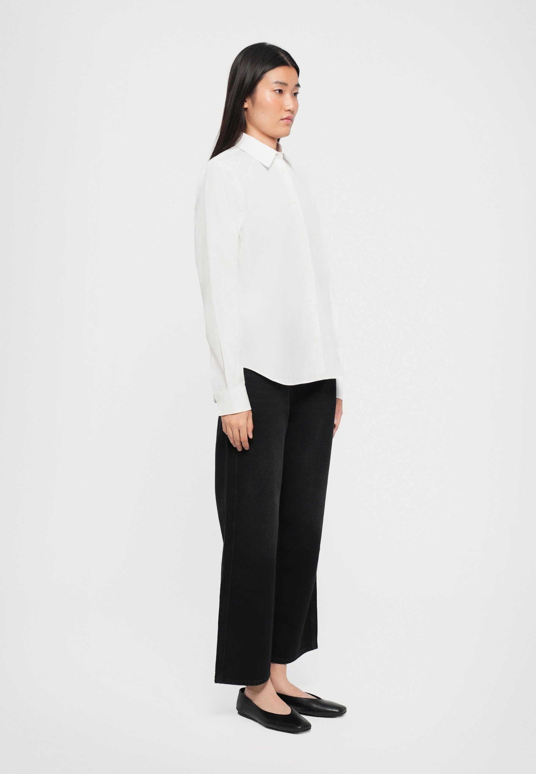 ASPESI CAMICIA - Bluse mit Knöpfen - weiß