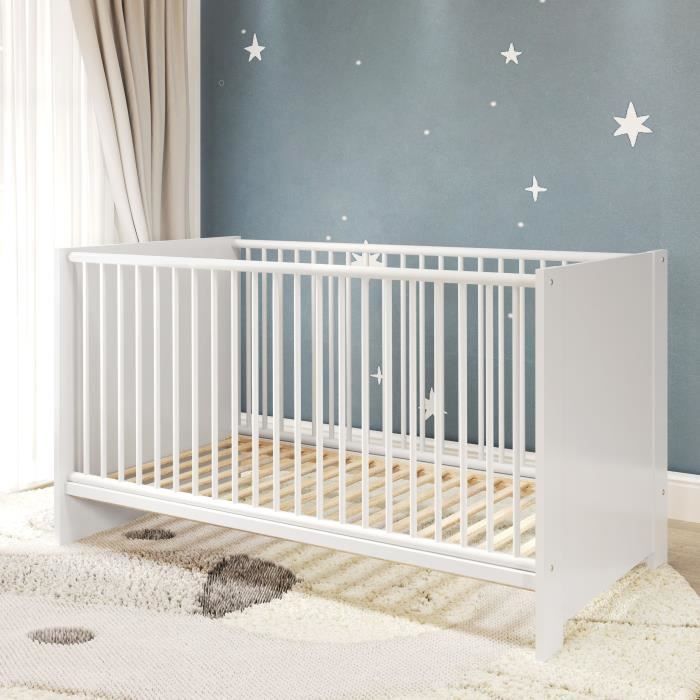 Conjunto de tres piezas para habitación infantil: cuna de 70 x 140 cm + cambiador + armario OLIVIA - Blanco - TREND TEAM