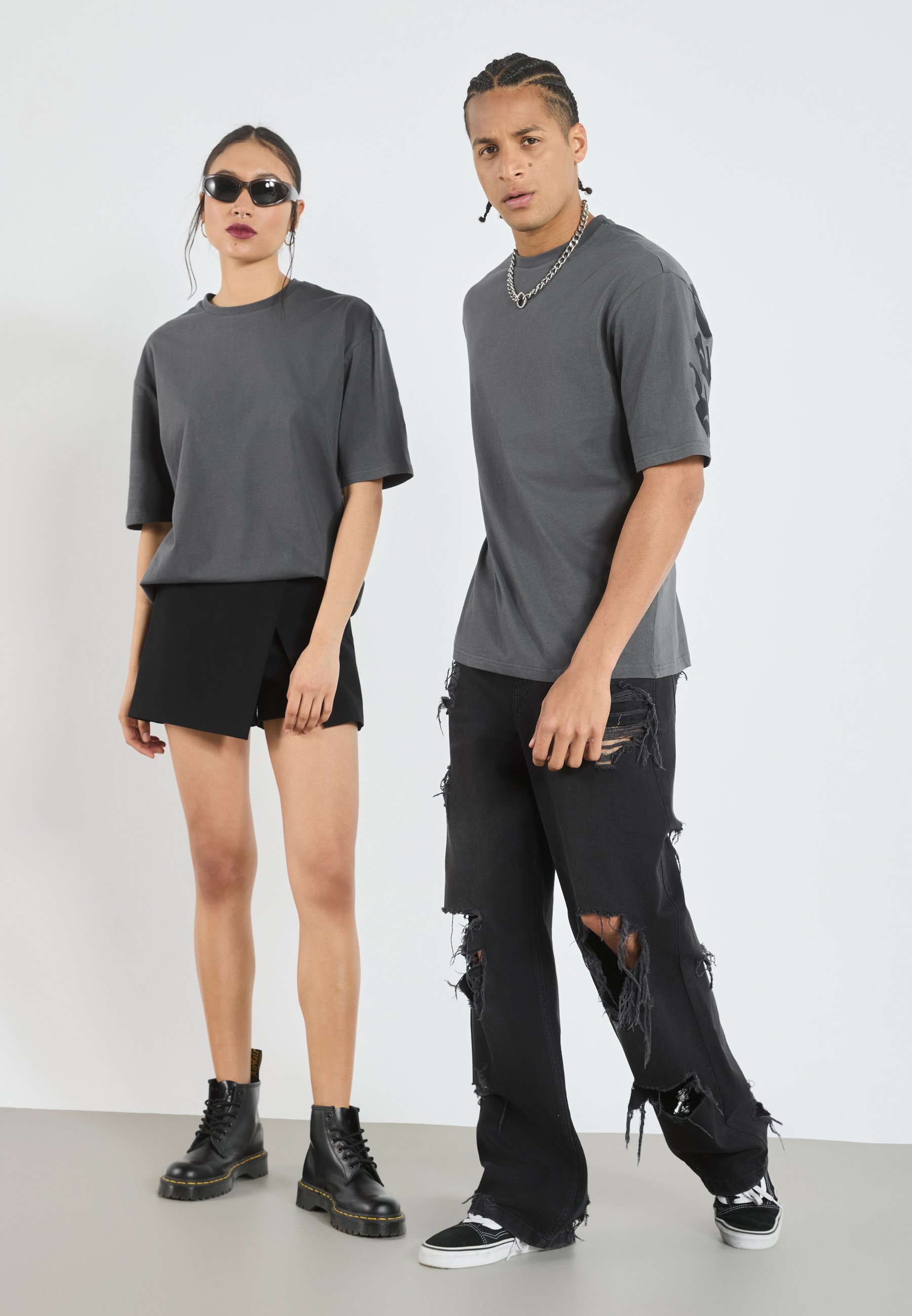 YOURTURN UNISEXE - T-shirt imprimé - fer forgé