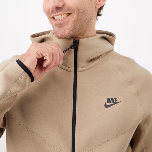 Nike Tech Fleece