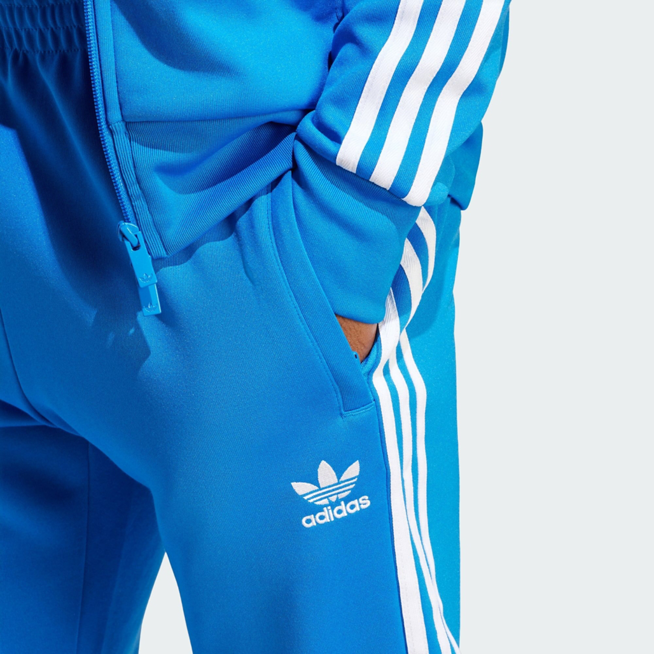 adidas Superstar