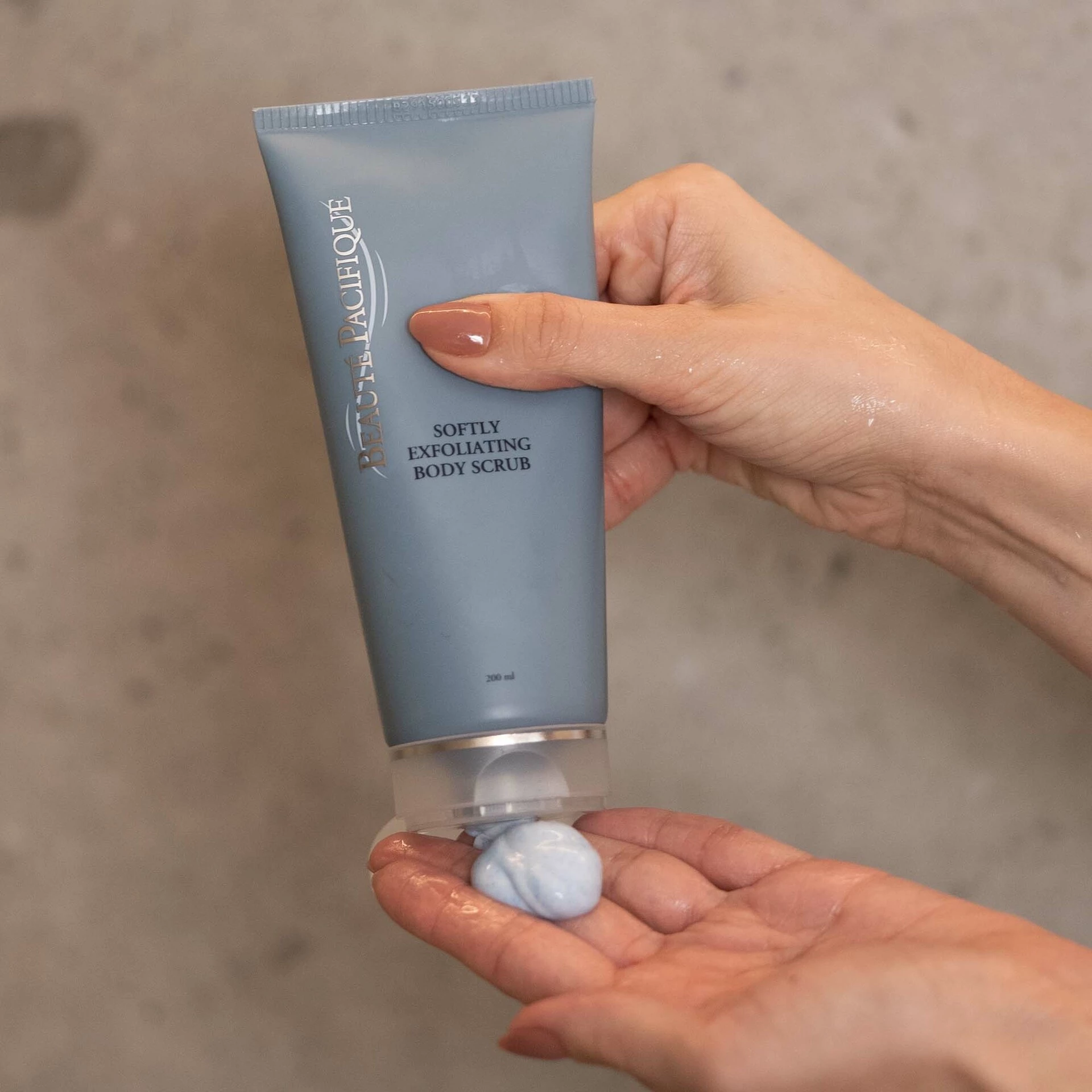 Exfoliant corporal cu exfoliere moale - Beauté Pacifique