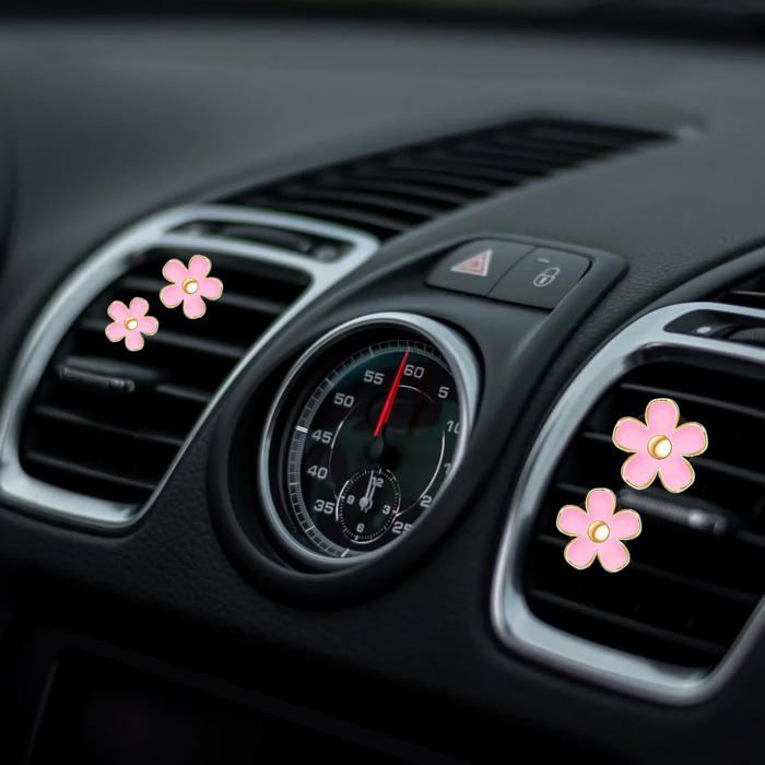 Set di 4 clip decorative a forma di margherita per bocchette d'aria auto, decorazione per griglia interna, deodorante per auto per soggiorno, ufficio, casa, cucina
