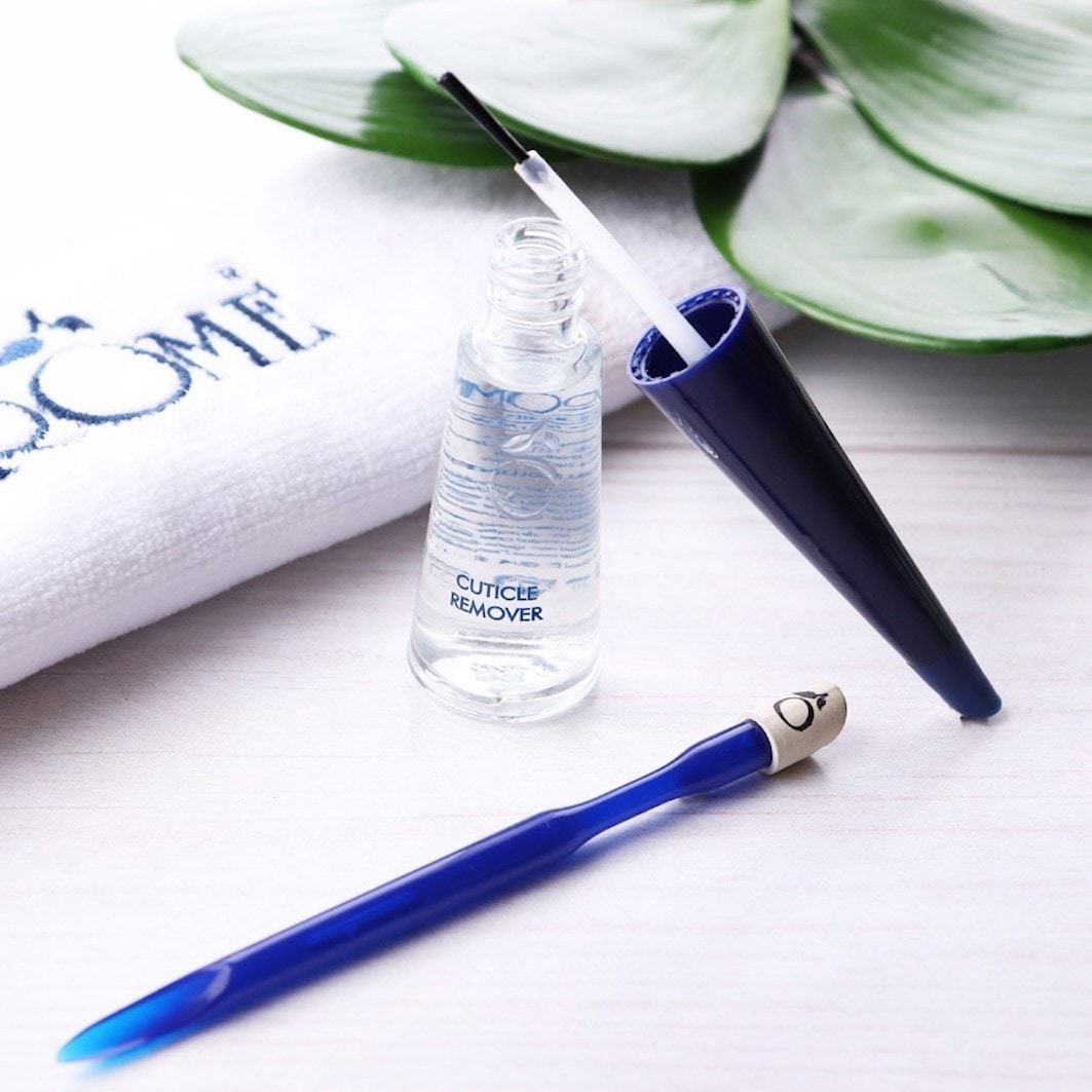 „Herome Cosmetics“ nagų priežiūros pieštukas, rankų odelių stūmiklis – 1 vnt.