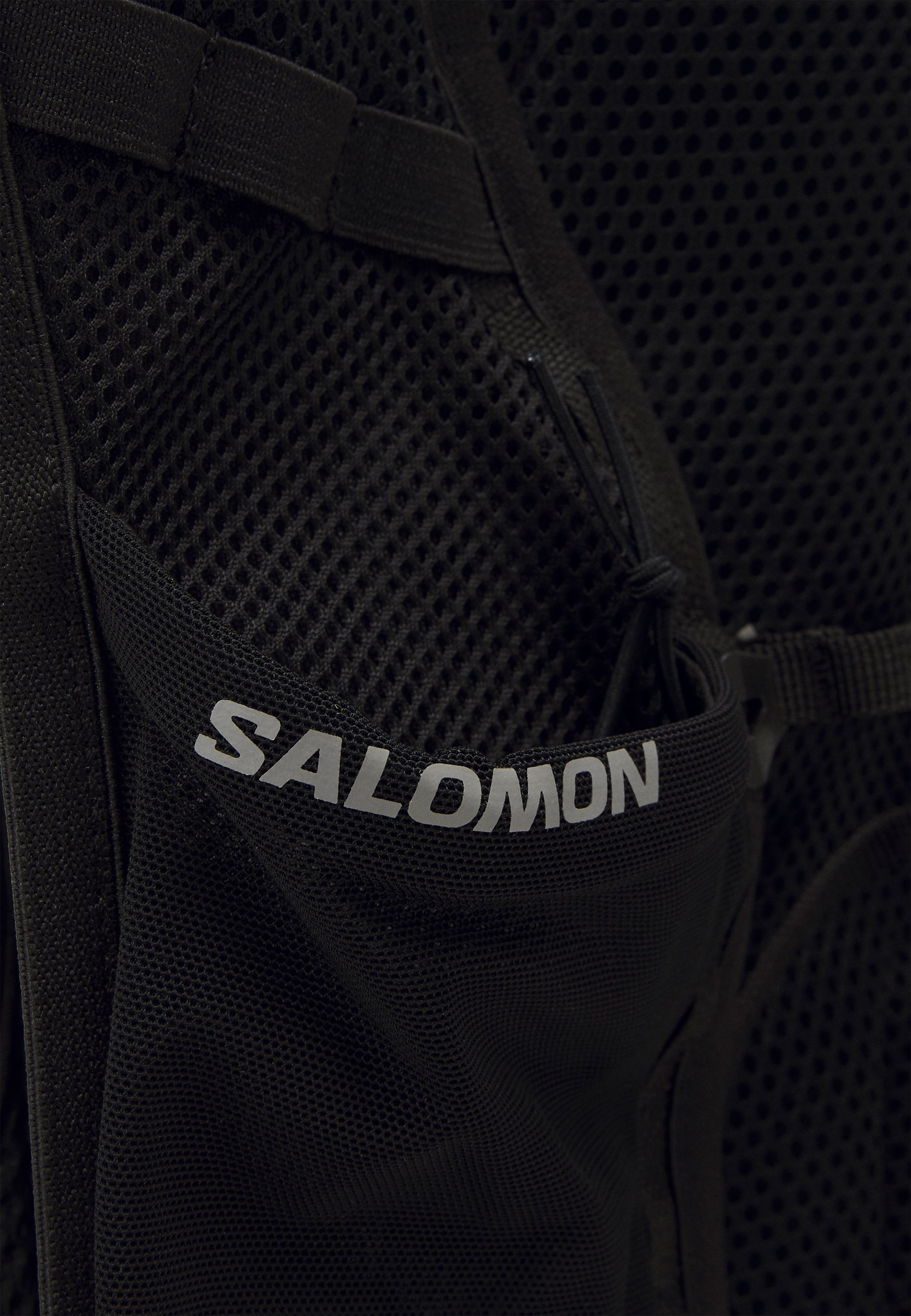 Salomon CROSS 8 - Rucksack - schwarz
