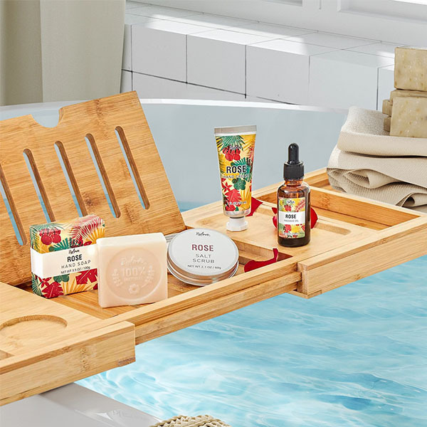 Livingandhome 5 darabos Rózsa Spa Kényeztető Ajándékszett