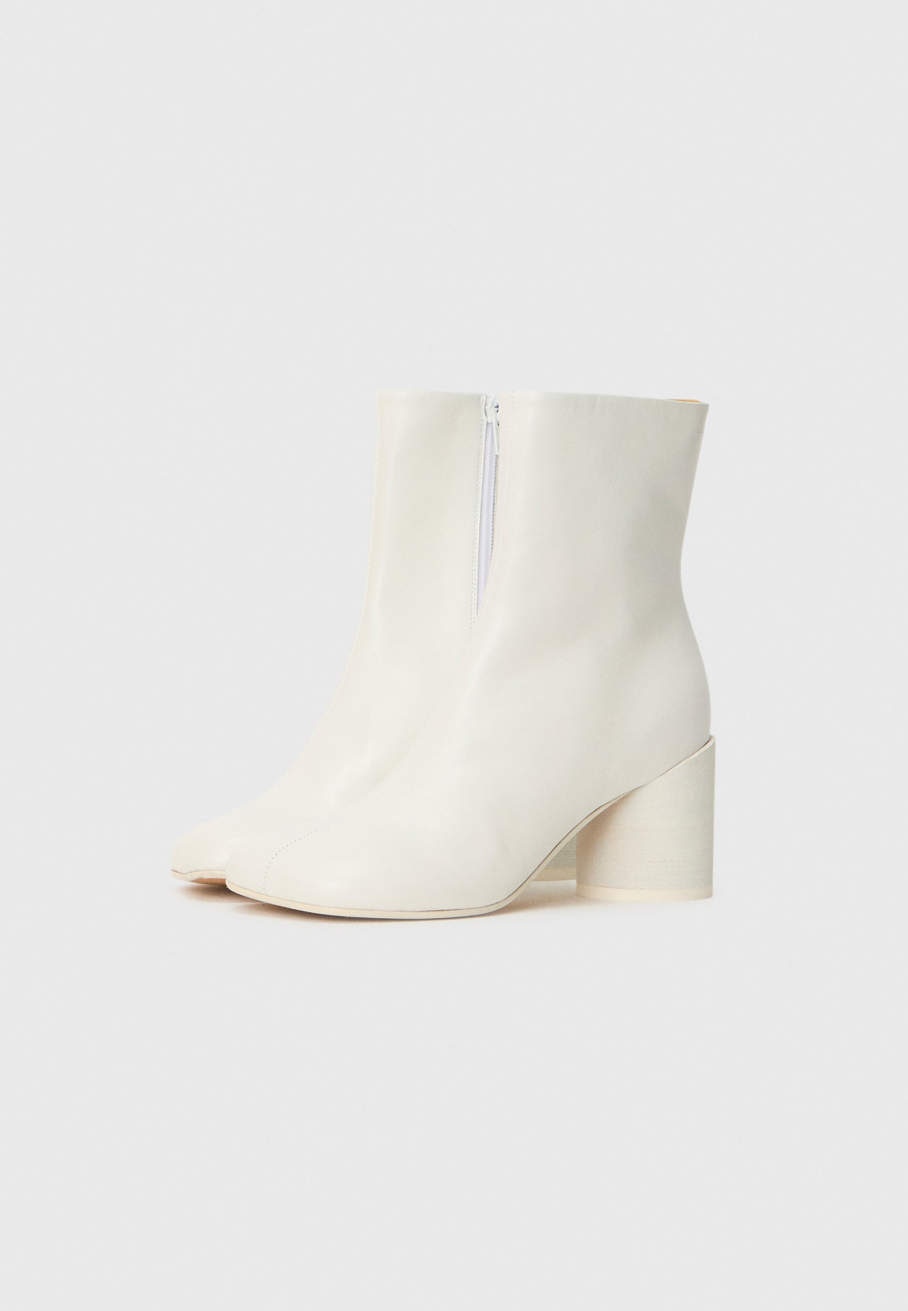 MM6 Maison Margiela enkellaarsjes met hoge hakken - wit