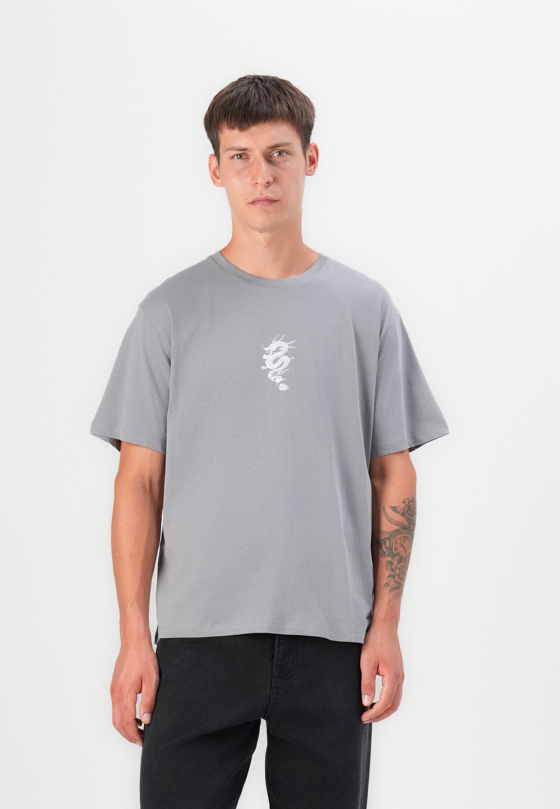 Jack & Jones JJMIKO TEE CREW NECK - T-shirt met print - ultiem grijs