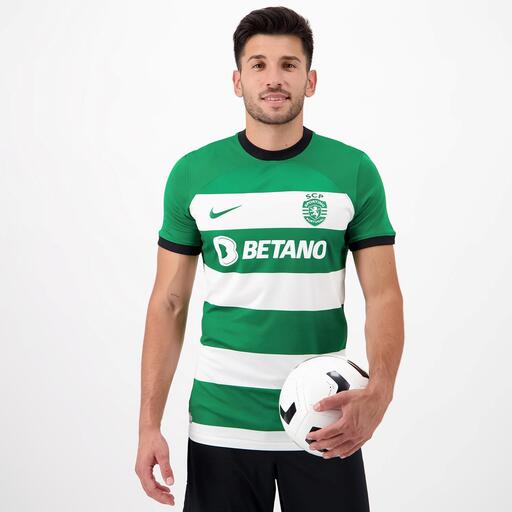  Nike Sporting