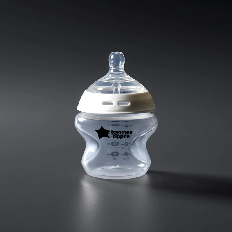 Mamadeira autoesterilizante anticólica Tommee Tippee Natural Start
