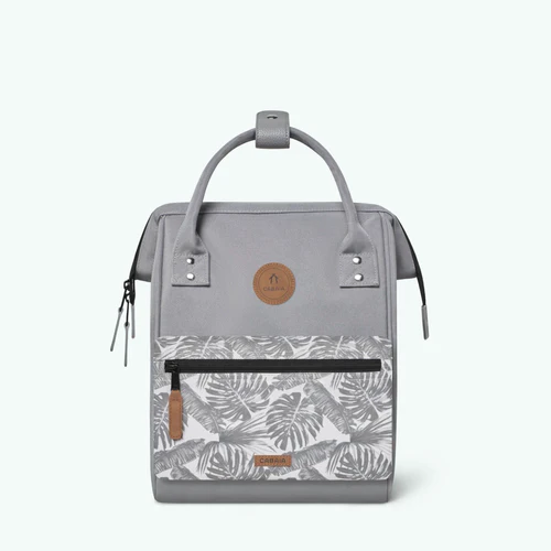 Cabaia Adventurer Kleiner Rucksack Poitiers Grau