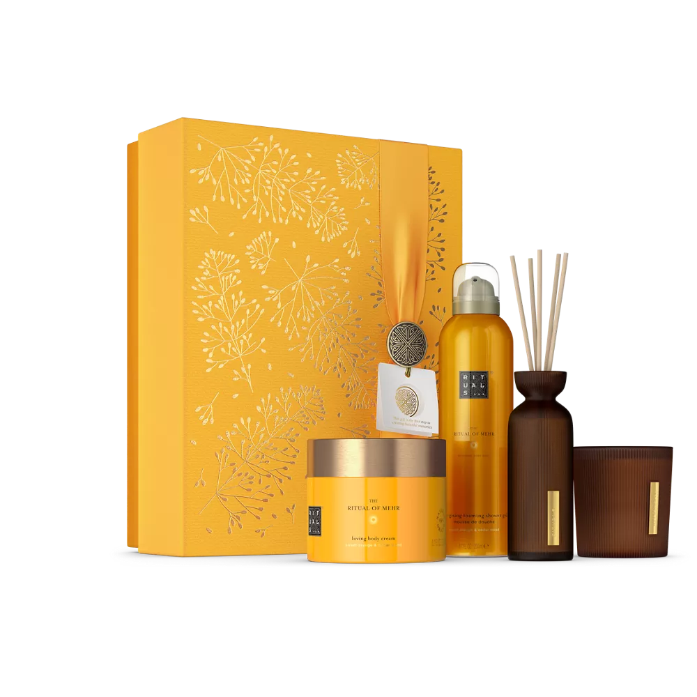 Coffret cadeau Le Rituel de Mehr : gel douche moussant 200 ml, crème pour le corps 200 ml, bougie parfumée 140 g, mini bâtonnets parfumés 70 ml