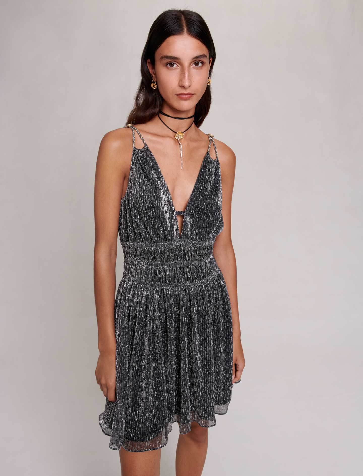 Rochie scurtă argintie