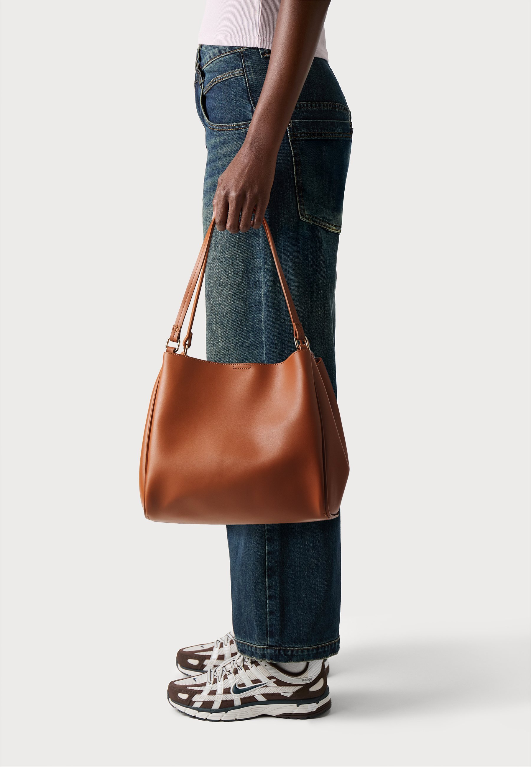 Vero Moda VMNAYA SHOULDER BAG - Borsa a mano - cognac