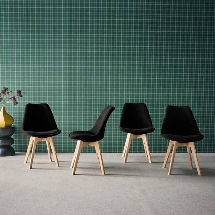 Juego de 4 sillas escandinavas con tapicería de pana negra y patas de madera de haya - Nils