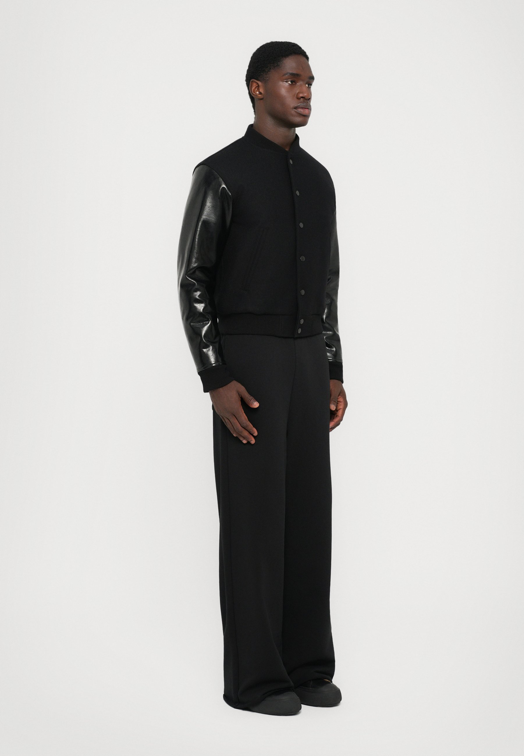 MM6 Maison Margiela kunstleren jas - zwart